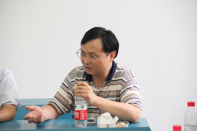 张义建进行学生管理总结